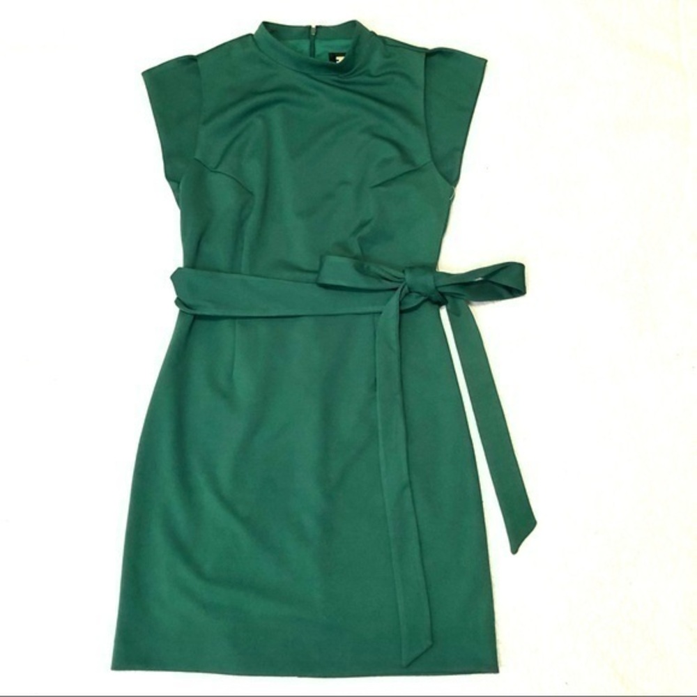 NWT ALEXIA ADMOR GREEN SHEATH DRESS
